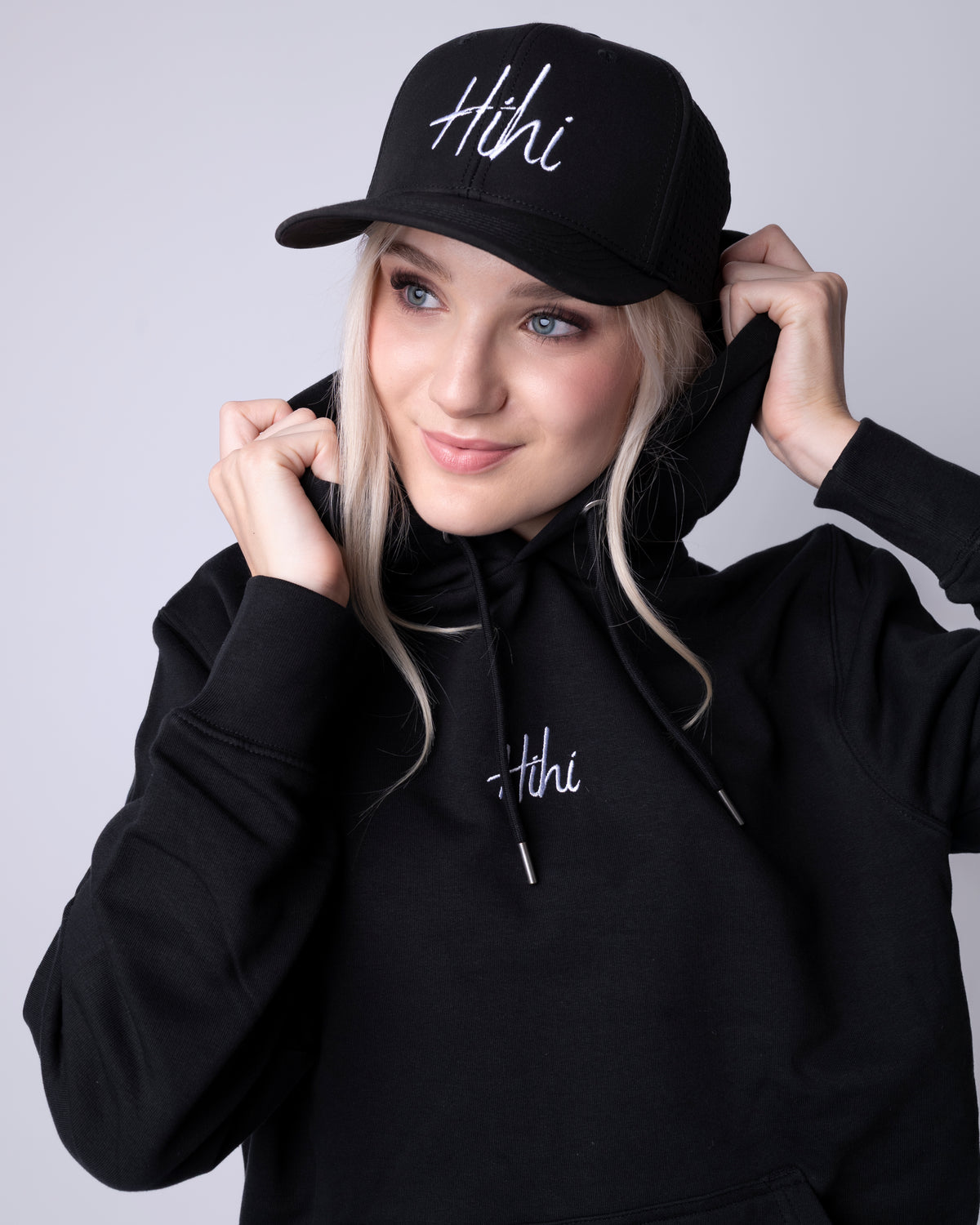 Černá mikina Hihi s výšivkou