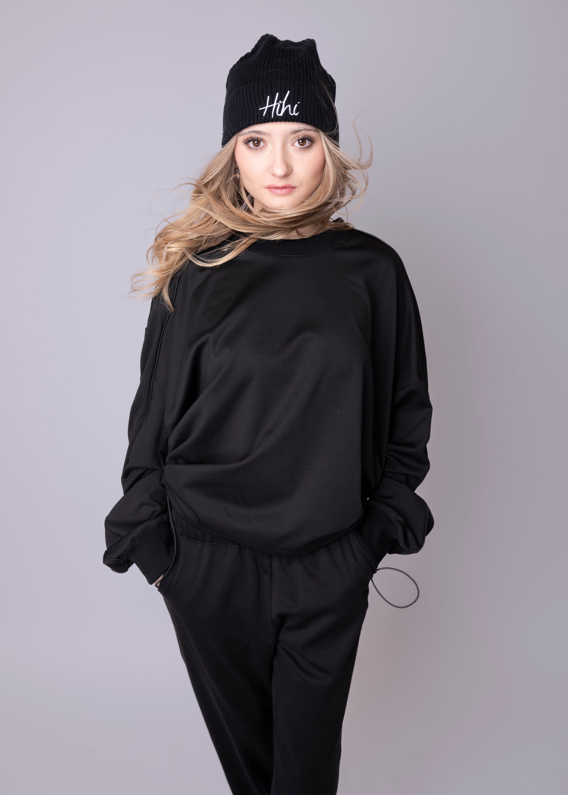 Dámská černá mikina